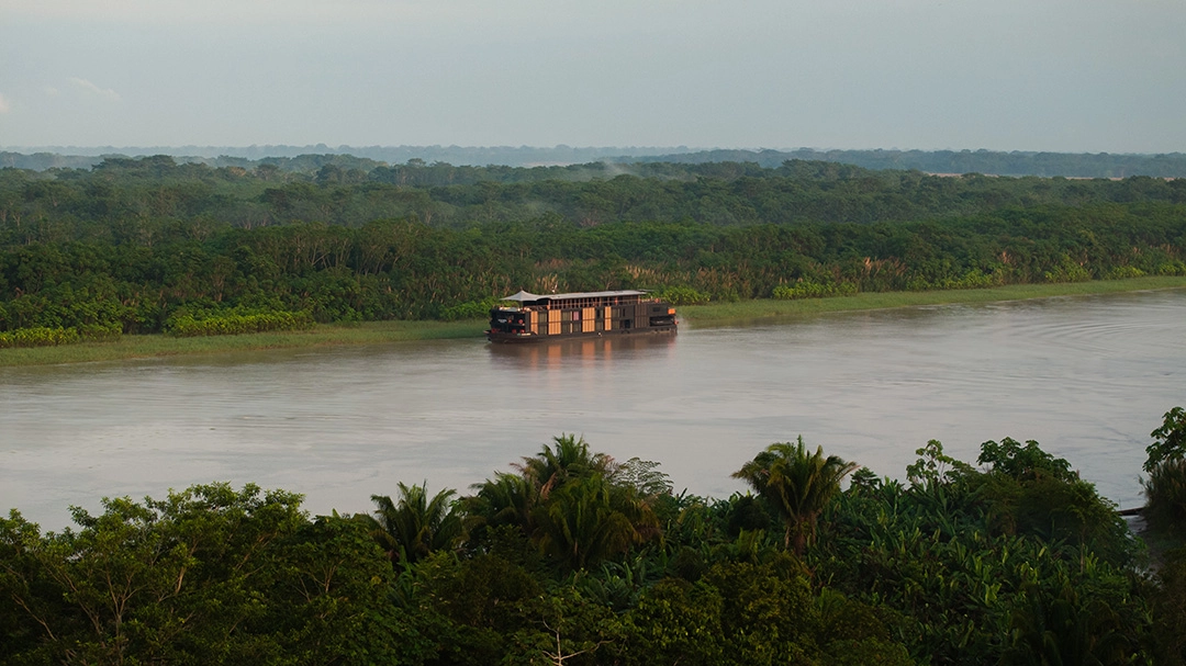 barco aqua nera amazonas peruano