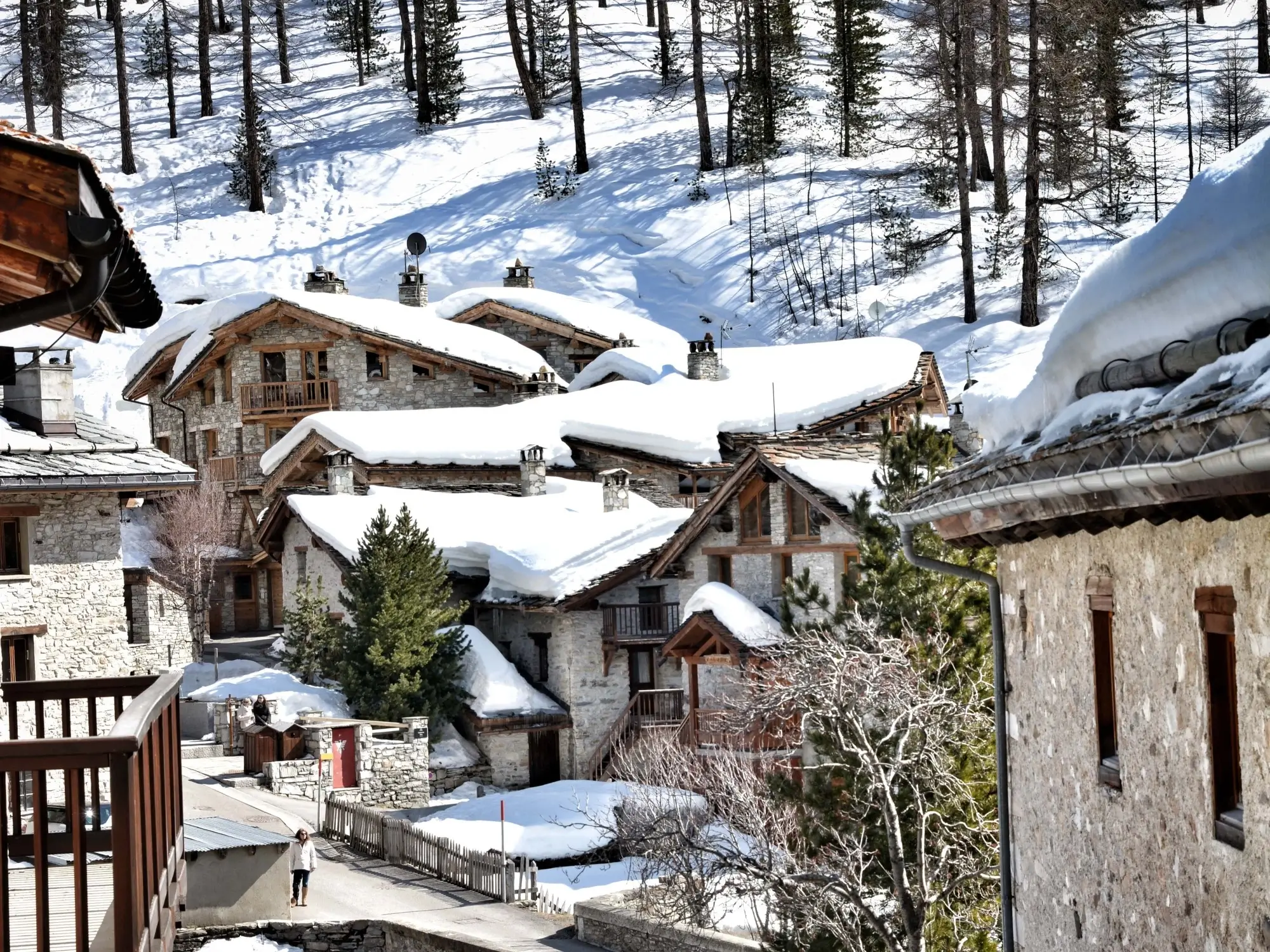 pueblo en los alpes franceses viaje de lujo en privado