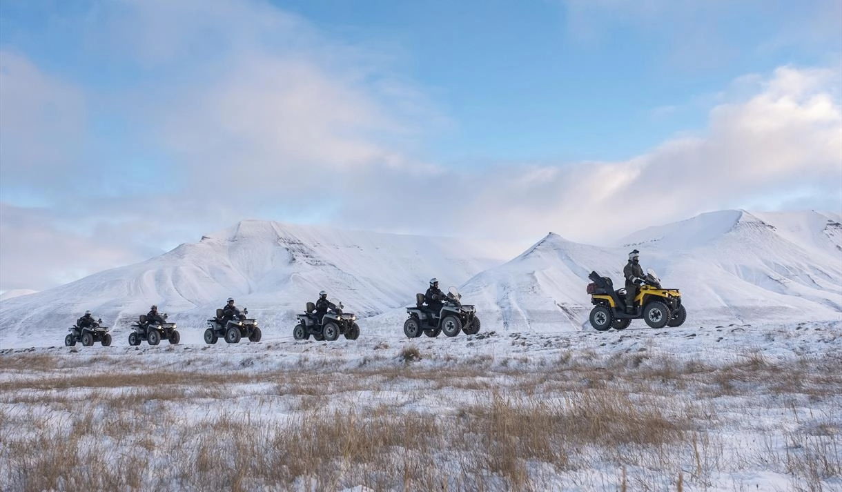 excursion de quads por svalbard