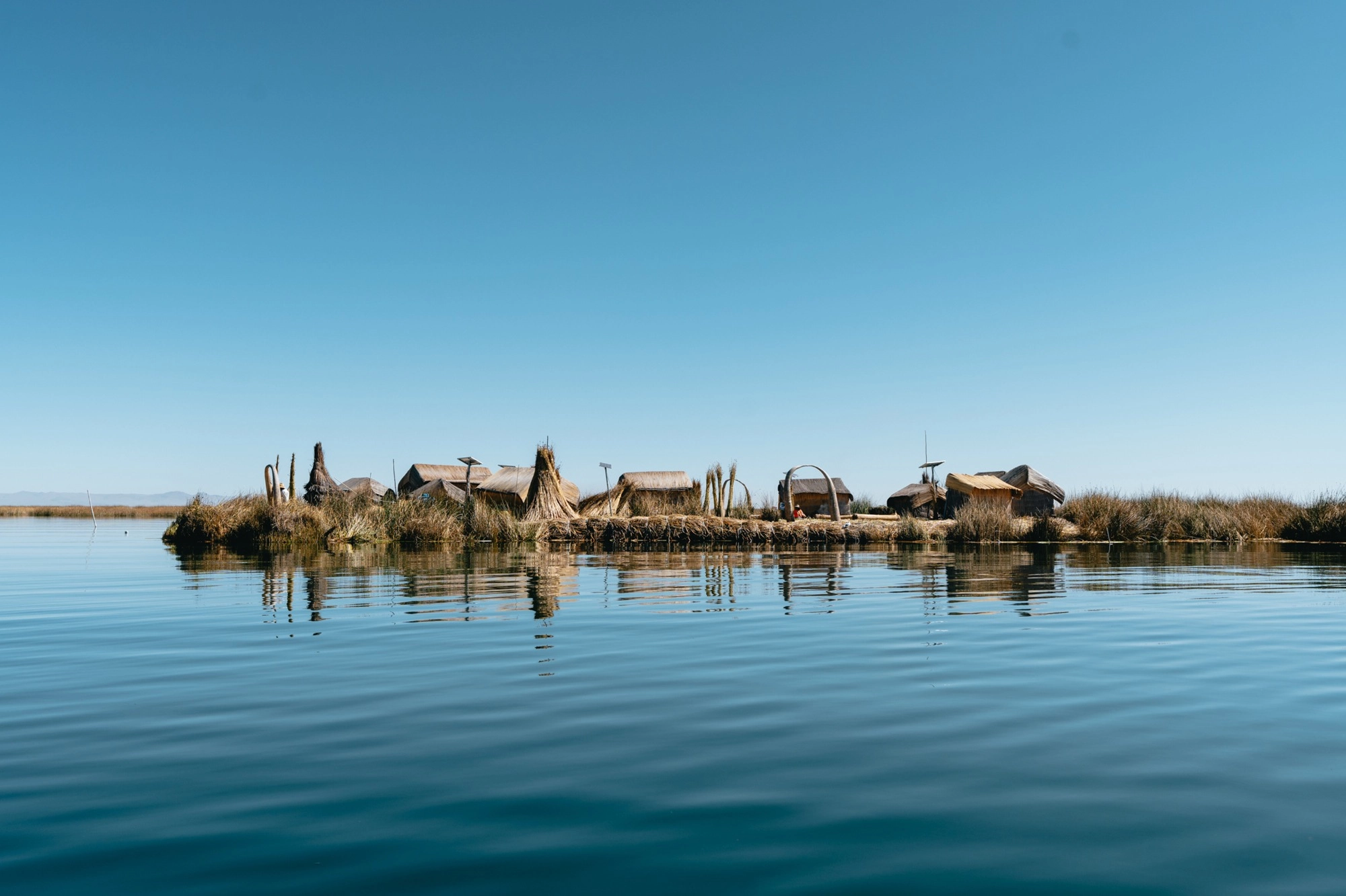 titilaca pueblo sobre el agua peru