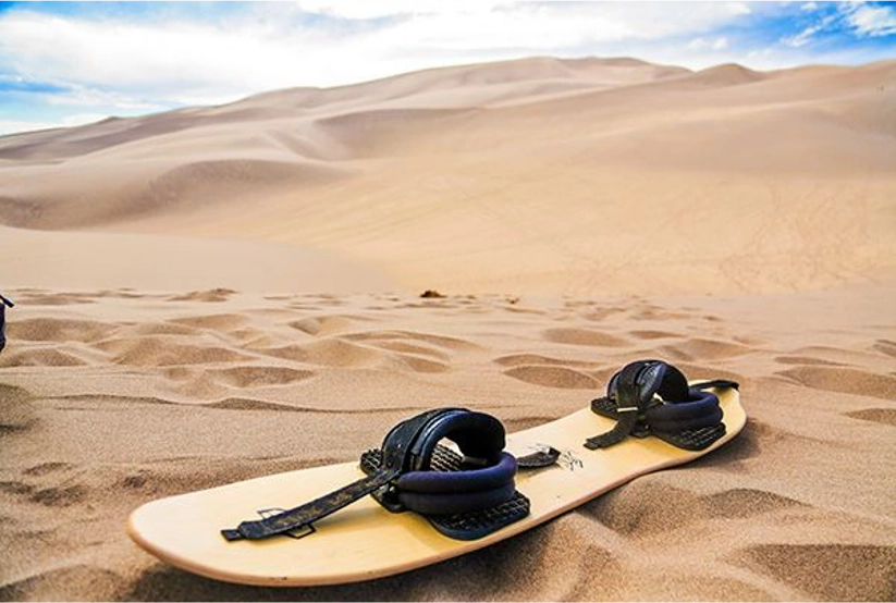 Sandboarding en el desierto de fayoum