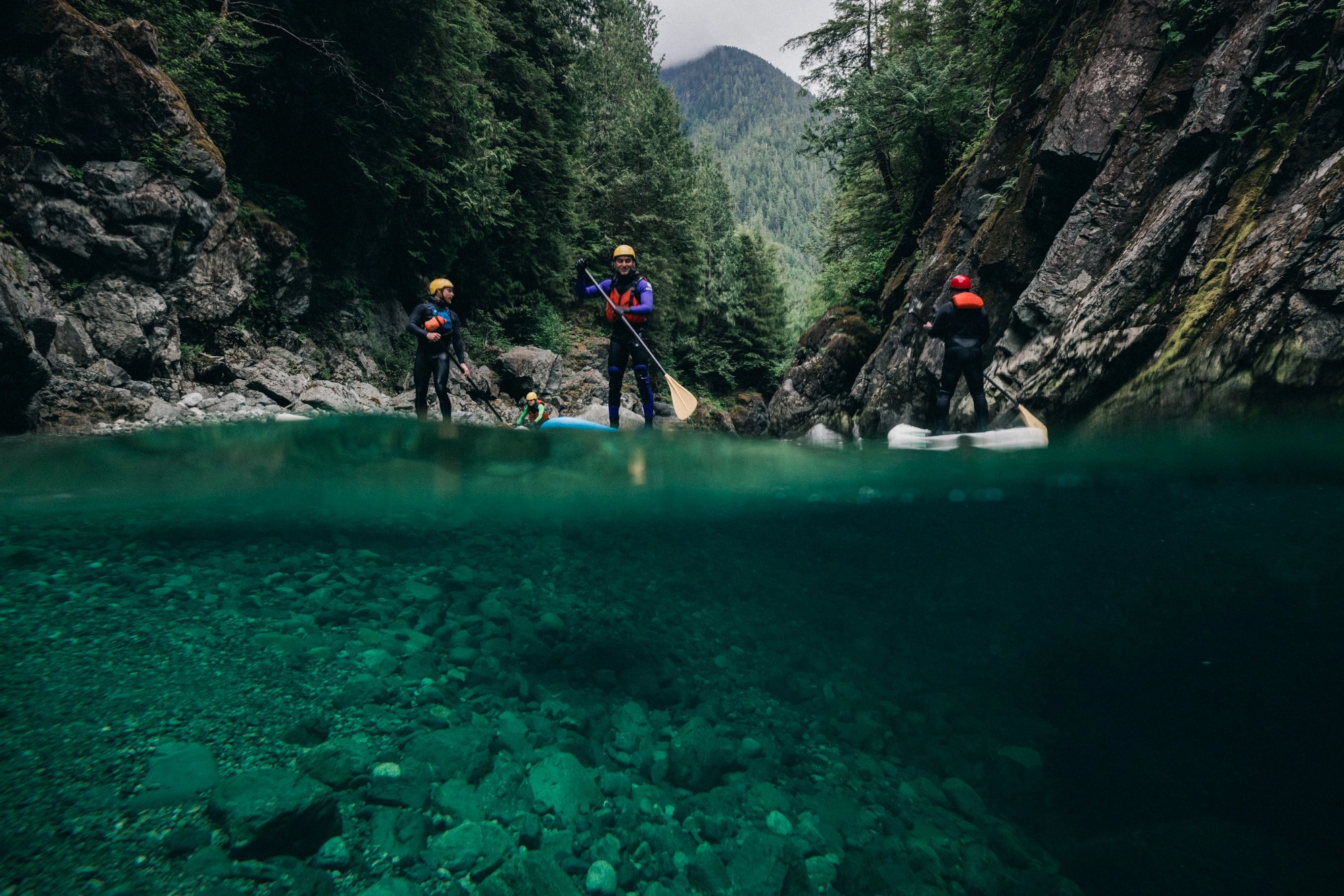 padle board lago rocosas Canada
